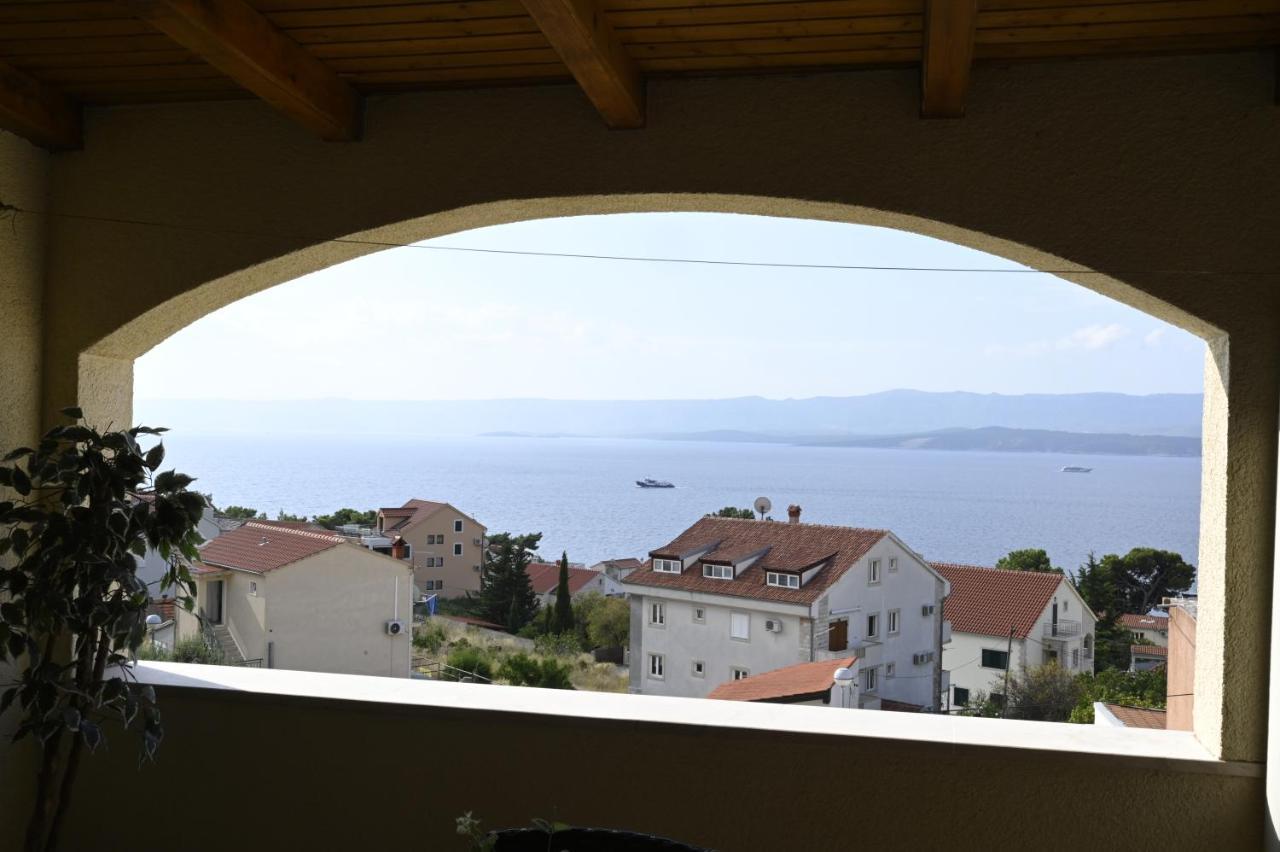 Apartments "Sea View" Miki & Ivana 볼 외부 사진